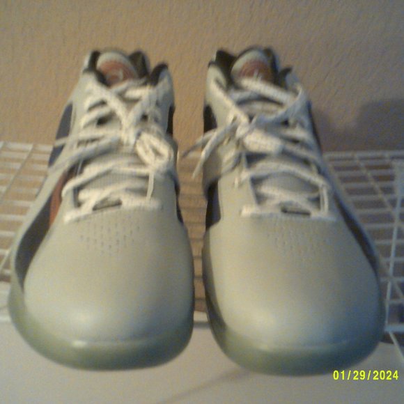 NEW KD 3 \